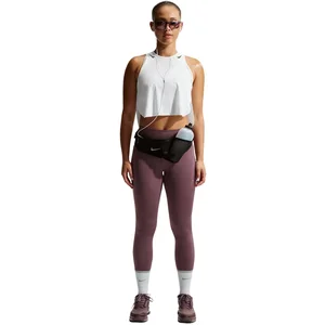 Nike swift womens 7/8-hardlooplegging in de kleur paars.