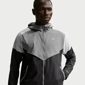 Coupe-vent Nike Impossibly Gris M