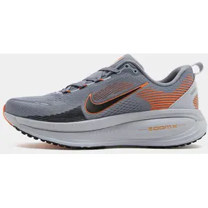 Nike Vomero 18 - Gris, Gris 42.5 pas cher