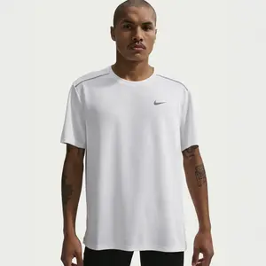 Nike Dri-Fit UV Miler https://tqm.i-run.be/?P4790B5819DB223S1UD413a490138010V4 Blanc L