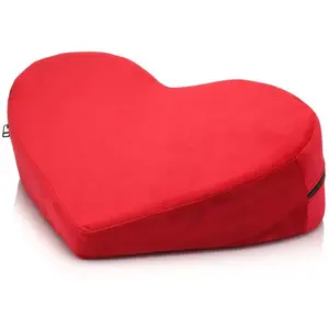 Bedroom Bliss Love Pillow Heart Pillow pas cher