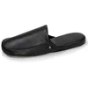 Image de Isotoner Chaussons pantoufles Mules homme ultra confortables et léger en cuir,, Noir, 42 EU