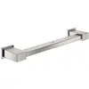 Image de Grohe 40514DC1 Essentials Cube Poignée de baignoire, gris satiné