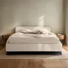 Image de IDIMEX Lit Double LEVERDA 140x190 cm, Revêtement en Tissu, Lit Style Moderne pour 2 Personnes, Cadre de lit en Bois avec sommier Inclus, Blanc