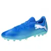 Image de PUMA Future 7 Play Mg Chaussures de football unisexes, Hyperlink Bleu Menthe PUMA Blanc, 43 EU