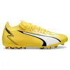 Image de PUMA Chaussures d'athlétisme unisexe Ultra Match Mg, Jaune Noir Jaune Blaze PUMA Blanc PUMA Noir, 43 EU