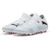 Image de PUMA Chaussures de football Future 7 Match Mg pour homme, Puma White PUMA Black Poison Pink, 44.5 EU