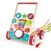 Image de Chariot de marche en bois 'Mon premier trotteur musical' Hape® HP0383