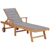 Image de vidaXL Chaise longue avec coussin gris Bois de teck solide