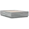 Image de vidaXL Cadre de lit avec LED sans matelas sonoma gris 135x190 cm