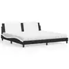 Image de vidaXL Lit avec matelas Zadar noir et blanc 200x200 cm similicuir