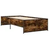 Image de vidaXL Bedframe bewerkt hout en metaal gerookt eikenkleurig 100x200 cm