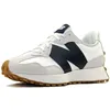 Image de Baskets - New Balance - 327 - Femme - Cuir - Lacets - Navet Blanc
