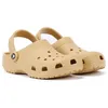 Image de Crocs Classic Sabots Beige Pour Femmes