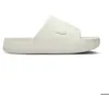 Image de Sandales Femme Nike Calm Élegance Beige Taille 43
