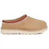 Image de Chaussures - UGG - Tasman Slipper - Femme - Beige - Daim-Nubuck