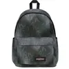 Image de Sac à dos - Eastpak - Day Office C0Q - Letter Dye Black - Housse matelassée 13 - Bretelles ajustables