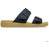 Image de Sabots CROCS BROOKLYN BUCKLE LOW noirs 37-38
