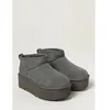 Image de Bottes et baskets UGG Classic Ultra Mini gris