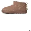 Image de UGG CLASSIC ULTRA MINI BIARRITZ Chaussures femme UGG taille 36