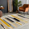 Image de LIVABLISS Tapis de Salon à Poils Courts Doux Scandinave Moderne ANAIS 200x275cm Multicolore/Gris