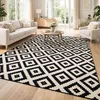 Image de tapis salon 140x200 tissé crème rectangle motif scandinave LYN1 ROMA