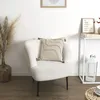 Image de Coussin - Home Deco Factory - Beige Et Blanc - Pompons