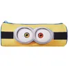 Image de Bagtrotter - Les Minions - Trousse Scolaire Ronde - Jaune - 1 Compartiment Zippé - 22x7x7cm - Matière Polyester - Accessoire...