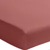 Image de Drap housse uni baton rouge 140x190 en 100% percale de coton lavé 80 fils/cm² - vieux rose
