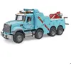 Image de Camion de dépannage - BRUDER - MACK Granite - Son et lumière - Bras télescopique - Treuil