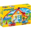 Image de PLAYMOBIL 9527 - Maison de vacances - 7 personnages 3 animaux bateau et voiture inclus