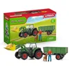 Image de Tracteur et remorque Coffre schleich avec 1 tracteur 1 rremorque 1 figurine humaine articulée 1 figurine chien pour enfants