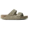 Image de Sandale - BIRKENSTOCK - Arizona - Beige - Homme - Cuir - Boucle de serrage