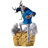 Image de Figurine - BANDAI - Monkey D. Garp (Senkozekkei) - One Piece - Bleu/Blanc - Détails précis pose dynamique