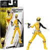 Image de Figurine de collection - POWER RANGERS - Ranger jaune S.P.D. - 152 cm - Accessoires inclus - À partir de 4 ans