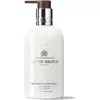 Image de Molton Brown Bath & Body Relaxing Ylang-Ylang Relaxing Ylang-Ylang Body Lotion Melk - 300 ml