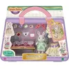 Image de Figurines miniatures - SYLVANIAN FAMILIES - 5647 - La valisette de mode et grande soeur Lapin neige