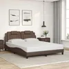 Image de vidaXL Cadre de lit Viana sans matelas marron 160x200 cm similicuir 3208105