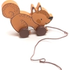 Image de Jouet à tirer écureuil