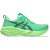 Image de Chaussures de running Asics NovaBlast 5 Vert 42,5
