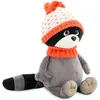 Image de Raton laveur avec bonnet orange Denny (25 cm assis)