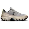 Image de Chaussures de randonnée femme On-running Cloudrock 1 Low Gris 37,5