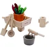 Image de Brouette et accessoires du potager en bois