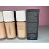 Image de Laura Mercier, Fond de teint, Fond de teint liquide (Real Flawless Foundation) 30 ml - Teinte : 3C1 Dune (3C1 Dune)