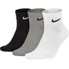 Image de Nike, Unisexe, Chaussettes, Chaussettes légères pour tous les jours, pack de 3, Multicolore, Noir, Gris, Blanc, (Lot de 3, 38 - 42)