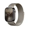 Image de Apple Watch Series 10 GPS + Cellular 46 mm Boîtier en Titane Naturel avec Bracelet Milanais Naturel S/M