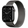 Image de Apple Watch Series 11 GPS + Cellular 42 mm Boitier en Titane Ardoise avec Bracelet Milanais Noir