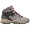 Image de Columbia, Femmes, Chaussures de randonnée, Newton Ridge  Plus Waterproof Amped (39.5), Noir, Marron, Rose