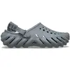Image de Crocs, Unisexe, Chaussons, Echo Clog, Gris, (45)
