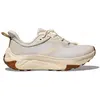 Image de Hoka, Femmes, Chaussures de course à pied, Transport 2 (40), Blanc